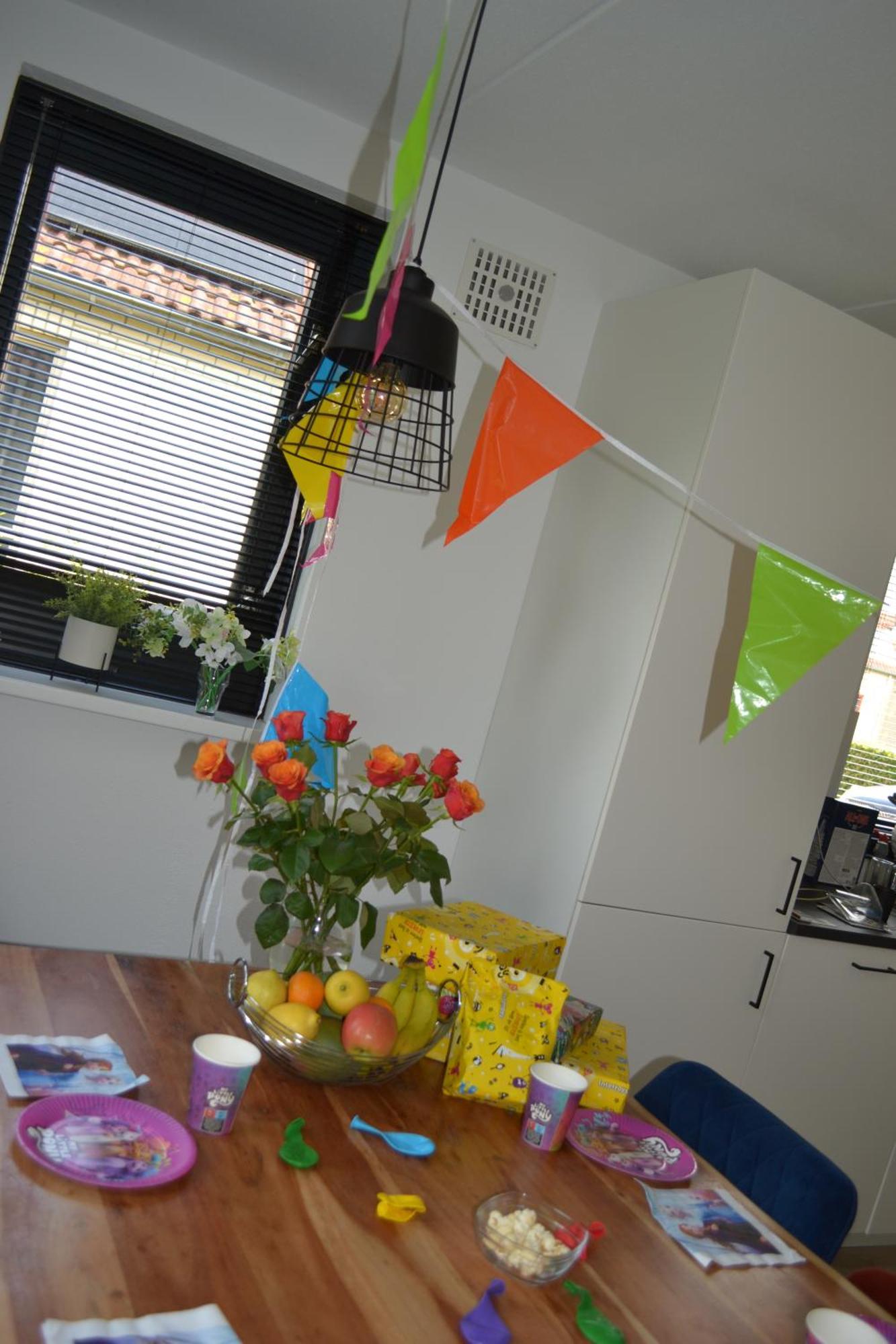 Comfortabel 6P Vakantiehuis Met Laadpaal Ewijk Luaran gambar