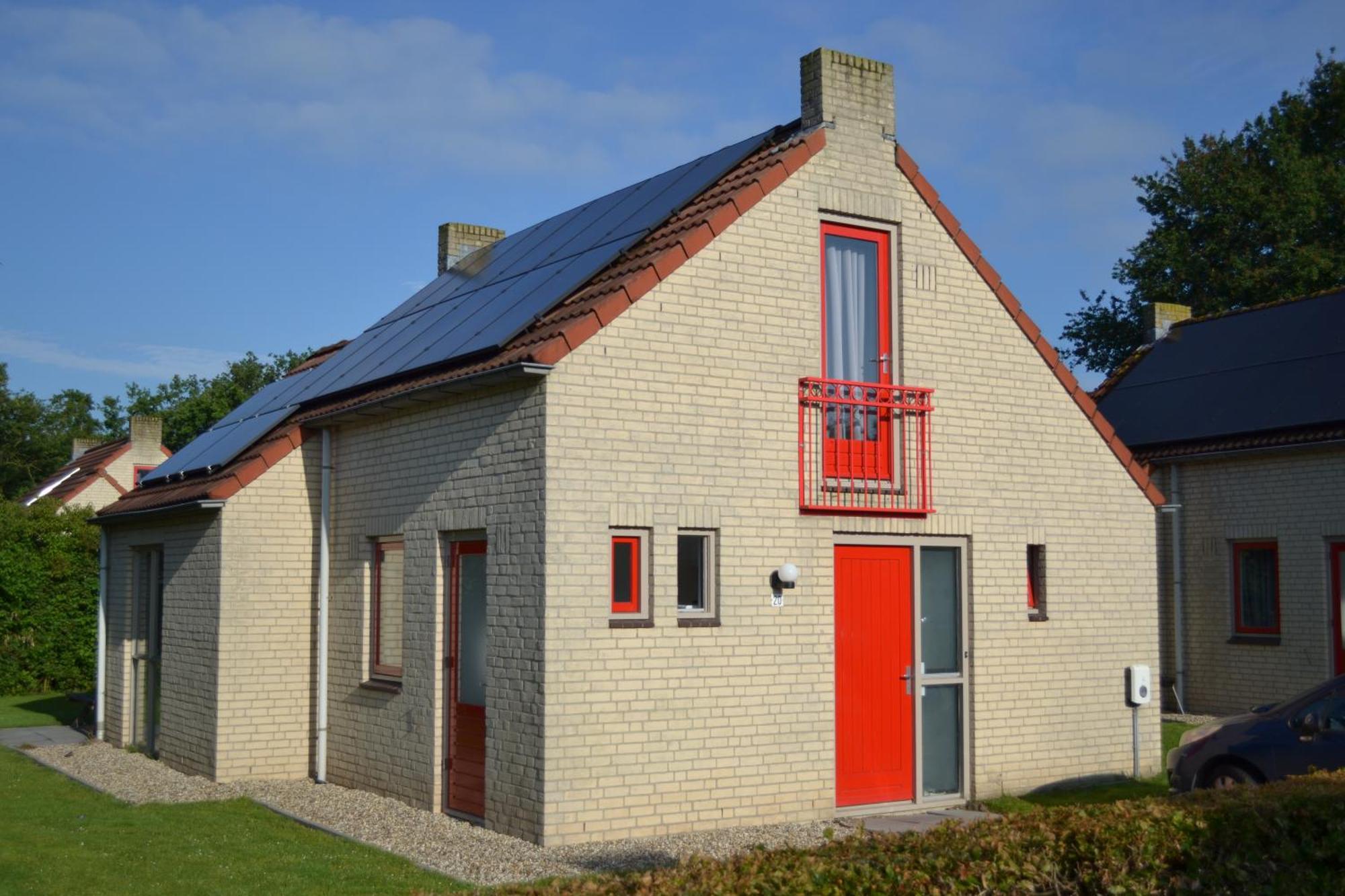 Comfortabel 6P Vakantiehuis Met Laadpaal Ewijk Luaran gambar
