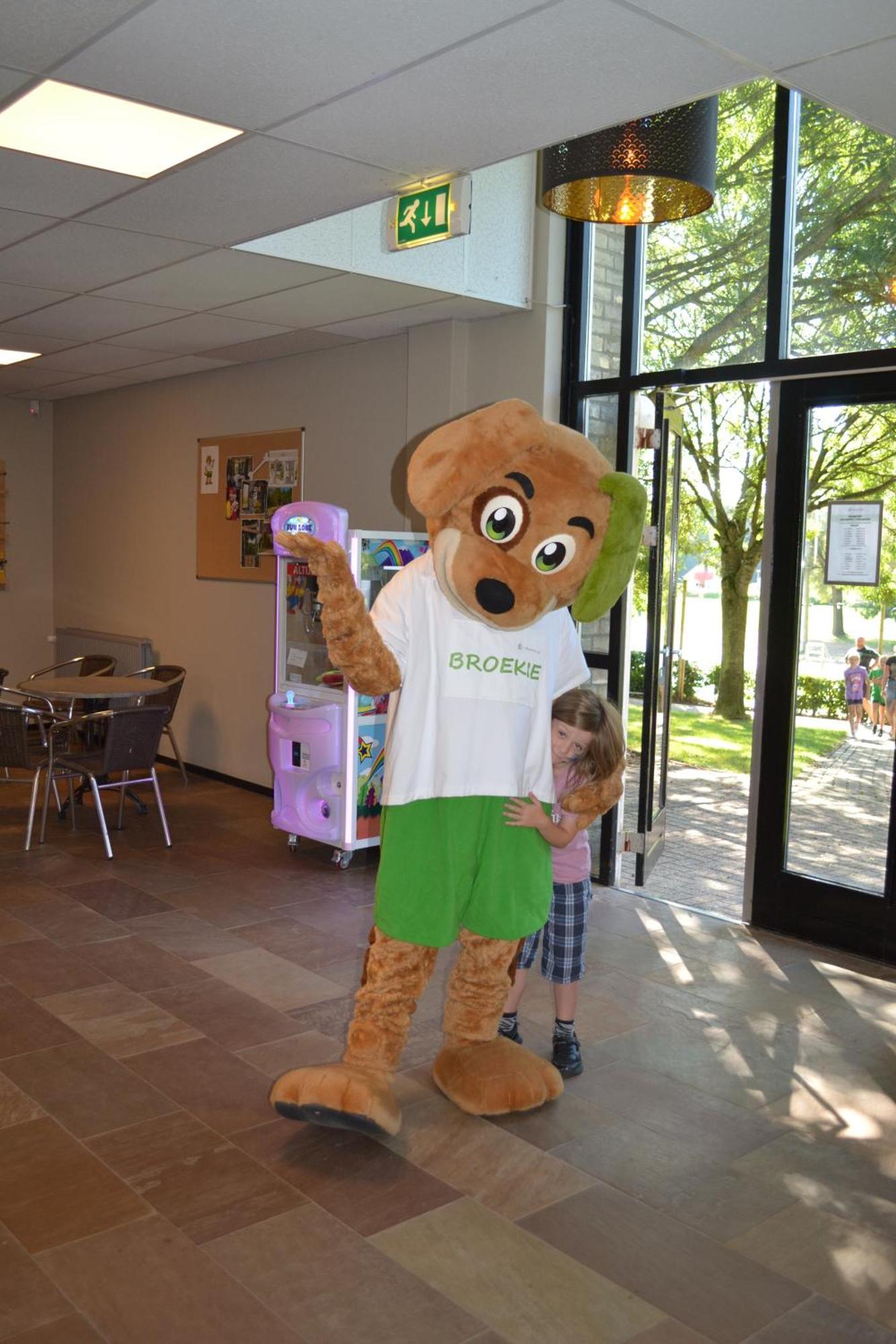 Comfortabel 6P Vakantiehuis Met Laadpaal Ewijk Luaran gambar